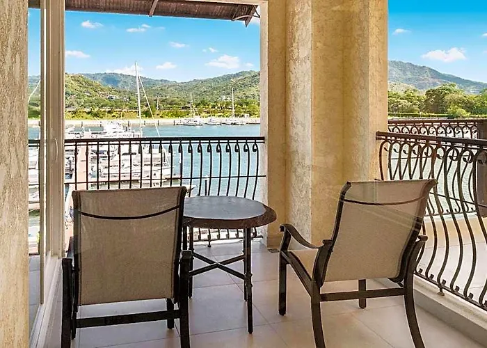 Flamingo Marina Apartamento