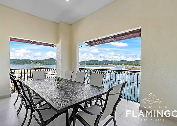 Flamingo Marina Apartamento *